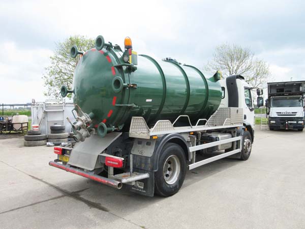 REF 51 - 2018 DAF Euro 6 2000 Gallon vacuum tanker for sal